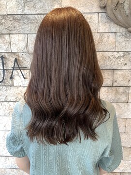 フラット 千葉(Flat.) オリーブベージュ、ブリーチなしふるふわコテ巻き【千葉】