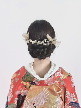 ブラウ ネイル パーティー(Blau Nail Party) 着物シニヨン