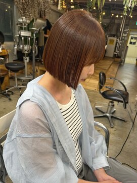 ウィークエンド(WEEKEND) 髪質改善ストレート+カット【￥16000】