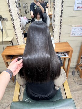 リラクオーレ 三宮 元町(LIRA CUORE) 髪質改善/縮毛矯正/艶髪/美髪/超高濃度水素ケア