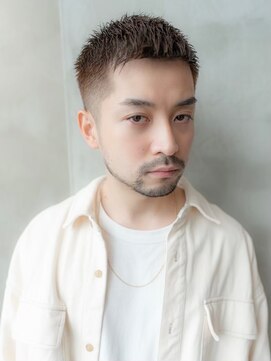 ケアリー 八千代緑が丘(Carelly) ツイストパーマ七三オールバックマッシュウルフスリークショート