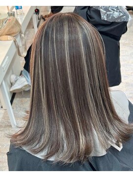 ブレンド 渋谷(BLend) 黒髪ボブルフネビージュ小顔ワンレンスペインカール