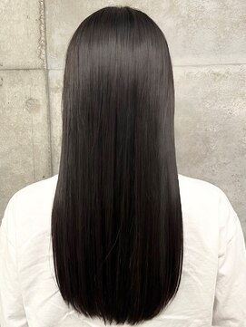 ユキオ ダル(Yukio Dal) 20代30代40代髪質改善トリートメント艶感ストレート透明感