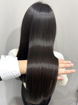 ヘレナトウキョウ(Helena Tokyo) 髪質改善ストレート　黒髪　姫カットヘア　TOKIOトリートメント
