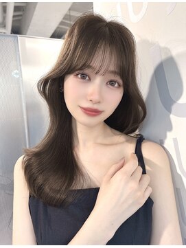 ユー(juu.) 【juu./星ヶ丘】navy greige×韓国くびれロング