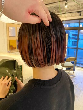 ルーム(Loom.) デザインカラーコントラストハイライト切りっぱなしボブ