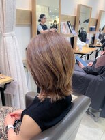 ステラバイケンジ 藤沢(STELLA by KENJE)&nbsp;白髪ぼかし細めハイライト30代40代50代ブルーグレージュ