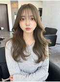 韓国風レイヤーカット+ヘーゼルグレージュ