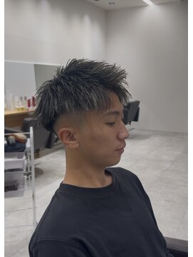 ルーストデラックス 京都河原町三条(ROOST dx) MEN’S HAIR/波巻ツイストスパイラル/フェザーパーマ/京都河原町
