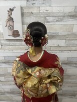 ブルームス アンジュ(Blooms Unge)&nbsp;縦リボンヘアアレンジ