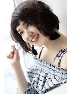 ノイン(noine) noine☆marina   艶ゆるウェーブボブ