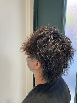 キー(KEY) ツイストスパイラルパーマ