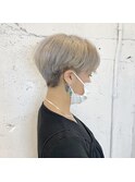 Coast.ベリーショート×かりあげ×ツーブロック×シルバーカラー