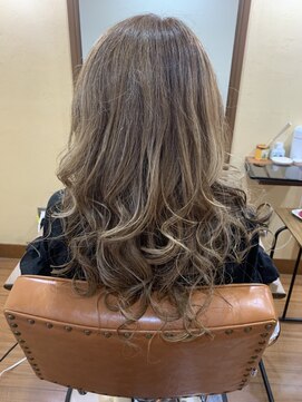 アールズ ヘアー(R s hair) フォギーベージュ
