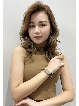 ブゾン(buZon) 【buZon ブゾン】グラマラスレイヤー×ふんわりパーマ