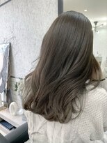 アンド(ANDO)&nbsp;【本町】フォギーベージュ 艶髪　うる艶ミディ 髪質改善 ULTOWA