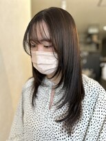 ノア(noah.)&nbsp;アゴ下からの顔まわりレイヤー