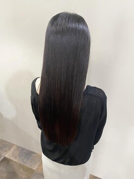 ポンパデュール(Pompadour) 髪質改善縮毛矯正/ストレート/名古屋市/天白区/植田/塩釜口/八事