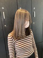 リトバイプティパ(Lit by petit-pas) 1ブリーチでつくるハイライトデザインカラー♪