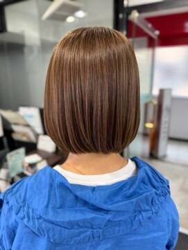 アイズ 本厚木(AIZU) 白髪ぼかしハイライト　シナモンベージュ