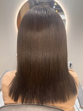 イゾラ(isola) 【isola】最新髪質改善/質感再整カラー/艶髪/毛髪強度UP/透明感