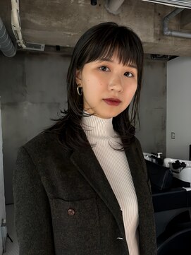 ダンボ(DUMBO) ミディアムレイヤースタイル