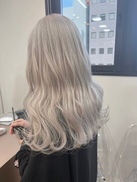 ペレ 渋谷(PELE) グレーベージュ/ハイトーン/ブリーチ/渋谷