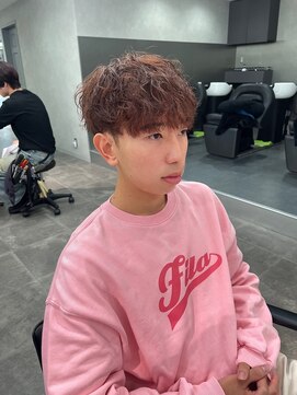 ジーニー 千葉(GENiE) 波巻きパーマ/オレンジブラウン/ショートマッシュ/山本うらら