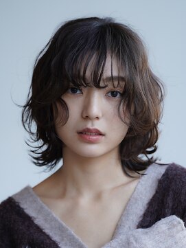 ワン 川崎(ONE) オリーブベージュ/ウェットヘア /レイヤーカット/川崎