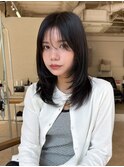 ミディアムレイヤースタイル