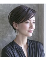アベックプレジール 海老津店(AVEC PLAISIR)&nbsp;大人美人の前下がりハンサムショート