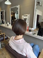 ヘアーメイクロージー 八軒店 (HAIR MAKE ROSY)&nbsp;大人女性に似合う丸みショートボブ×艶感ブラウン