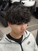 ジレス(Jiles)&nbsp;【波巻きパーマ】【メンズパーマ】【波巻きスパイラル】