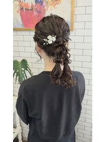 リール(THE RIRE.)&nbsp;＊THERIRE.結婚式お呼ばれ× 編みおろしツインアレンジ＊