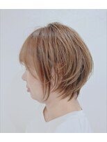リル(Rire)&nbsp;大人小顔ショートボブ耳かけ丸みくびれ30代40代50代