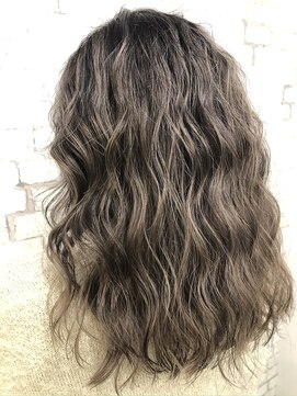 ガナンシア 横浜本店(ganancia) ASH BEIGE