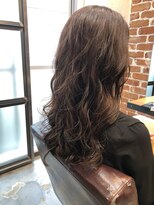 チョビー(Chobii)&nbsp;表参道デジタルパーマ強めパーマコテ巻き風ロングヘア大人/栗原