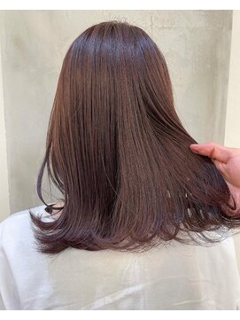 アナ ラーナ(Anna Lanna) ラベンダーモカベージュとボブ【奥村北斗】