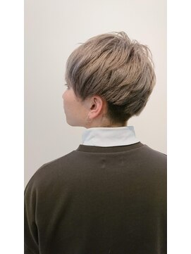 ヘアーリゾートラシックアールプラス(hair resort lachiq R+) 《R+》マッシュツーブロック☆ミルクティーヘア