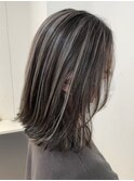 外国人風バレイヤージュ、ハイライトカラーアッシュグレージュ