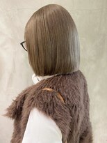 アイティーバイアルバム 藤沢店(IT by ALBUM)&nbsp;グレージュボブ_アースカラーくびれヘアツートンカラー_ba378022