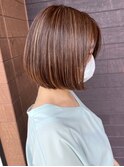 『highlight brown』デザインカラー×脱白髪染めハイライト