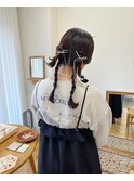 三つ編みツインのリボンアレンジ