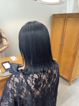 ニール シトロン 名古屋 伏見 丸の内(NEELU citron) 【Neelucitron_hachi】髪質再整トリートメント×ブルーブラック