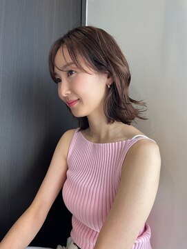 ラトリエ(L'Atelier) 切りっぱなしボブ／ミディアムボブ／ナチュラルベージュ