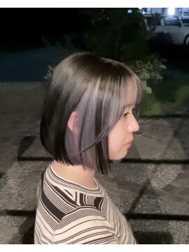 ルプラ ガーデン(le-pla garden) インナーカラー#切りっぱなしボブ#ショート#ダブルカラー#豊橋