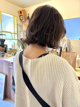 ヒントステーション(HINTSTATION) 〈浅草 半個室〉ニュアンスボブ/シアーベージュ