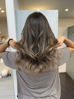 ジュイル ハラジュク(JEWIL HARAJUKU)&nbsp;メンテナンスが楽なハイライトバレイヤージュ