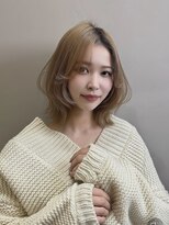 リト(riTo)&nbsp;20代30代オリーブグレージュくびれヘア韓国レイヤーロング