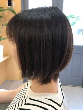 アン(an.) しなやかグラデーションボブ